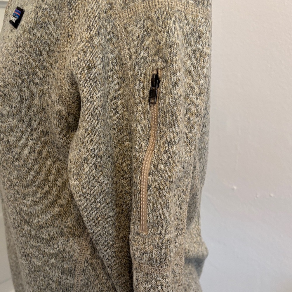 Patagonia Tan Fleece 1/4 Pullover Sweater - Picture 7 of 10
